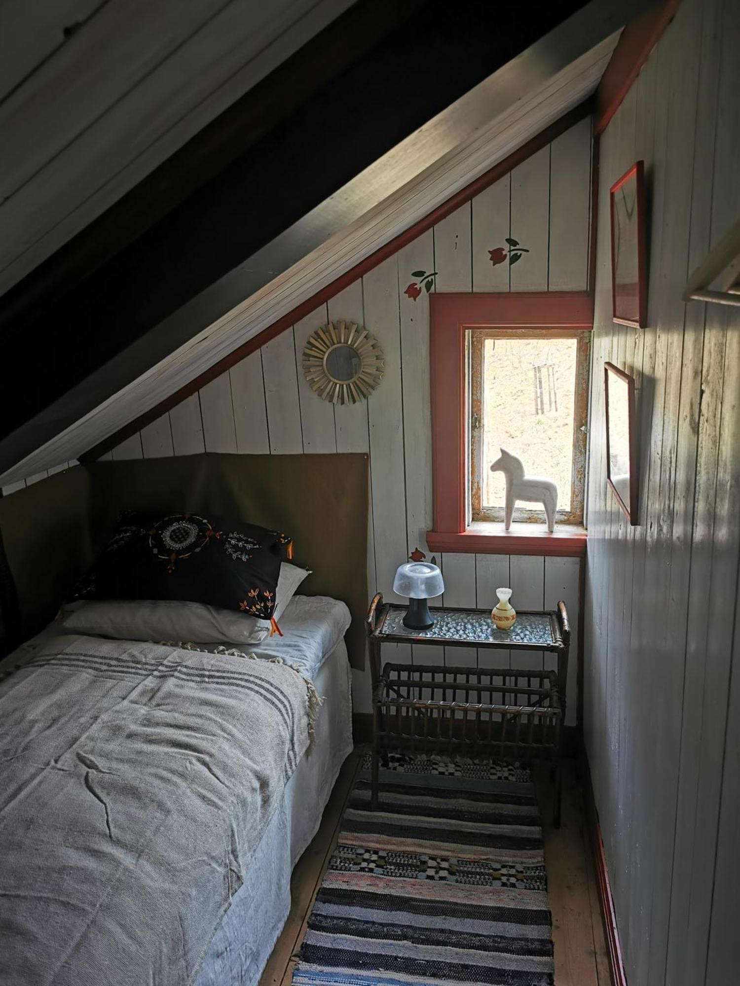 Bjoersjoeas Vildmark - Room In The Main House Olofstorp Экстерьер фото
